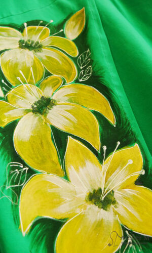 Un buzunar cu crini galbeni – verde